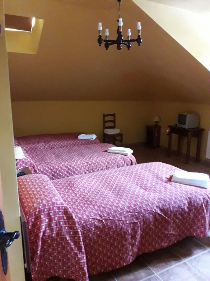 La Casa Vieja En Valdeon Hotel Soto De Valdeon ภายนอก รูปภาพ